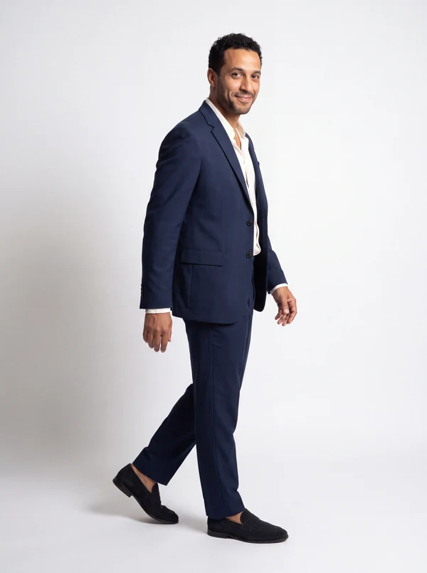 Idris, a fictional human character, shown in full.